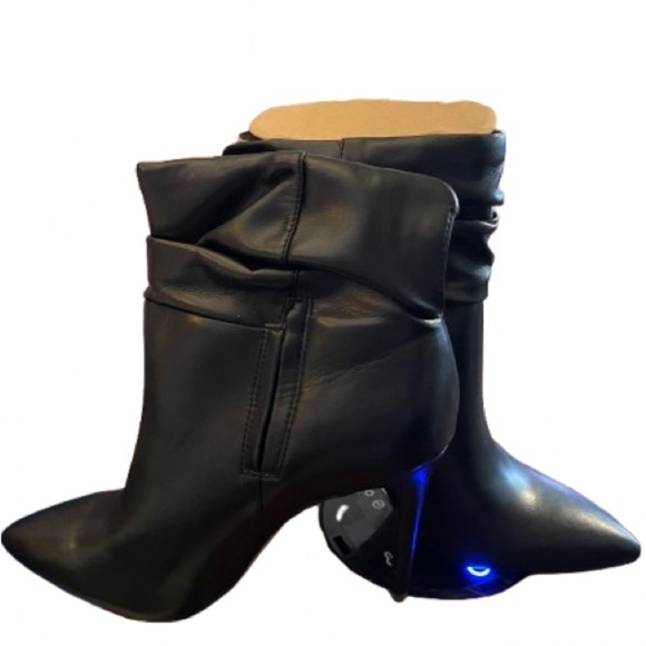 Jessica Simpson Black Heeled Boots​​ - Picture 3 of 5